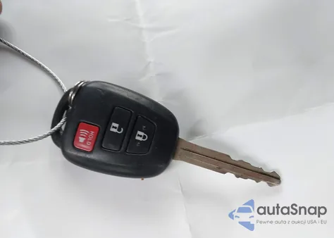 2013 Toyota Rav4 Xle from USA, damaged, VIN JTMWFREV0D5011249